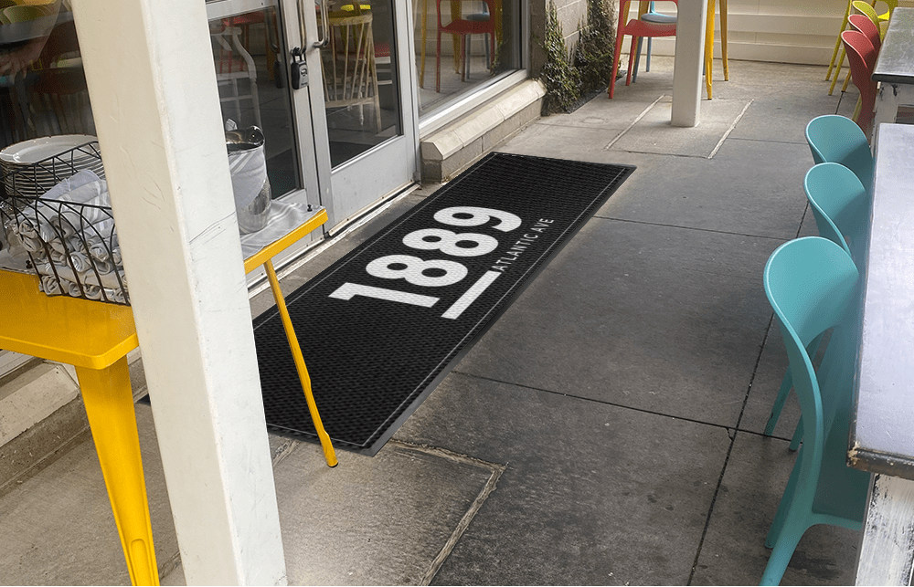 1889 | front of elevator