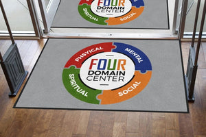 4 DOMAIN CENTER