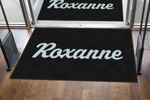 Roxanee E Pierre