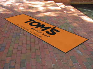 Tom's Watch Bar C10