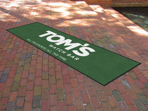 Tom's Watch Bar C18