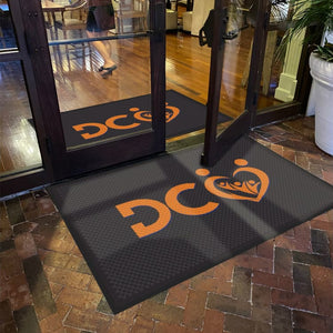 DC entry door