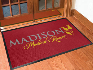 Madison Medical Resort Dozen Roses 4X6