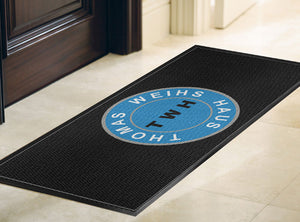 Thomas Weihs Haus Blue Black