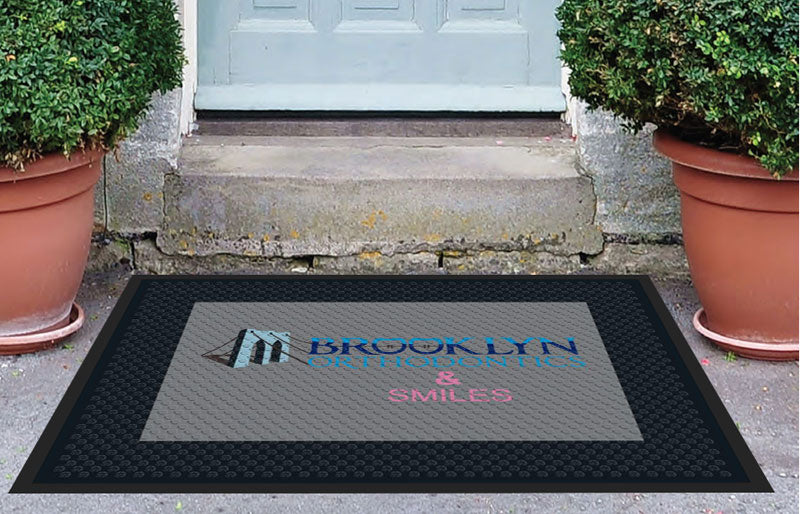 Brooklyn Orthodontics 3 X 4 Rubber Scraper - The Personalized Doormats Company