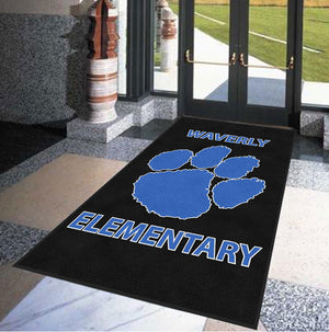 WES White Outline Rug 5X8