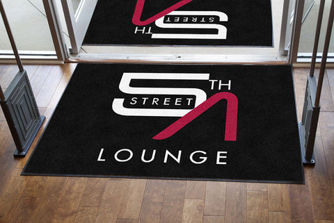 5th street lounge