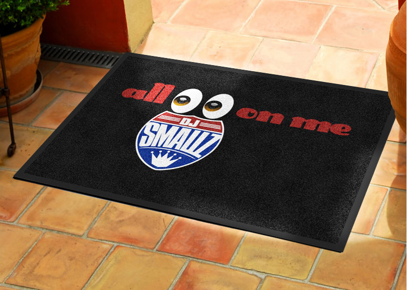 all eyes on me 2 X 3 Rubber Backed Carpeted HD - The Personalized Doormats Company