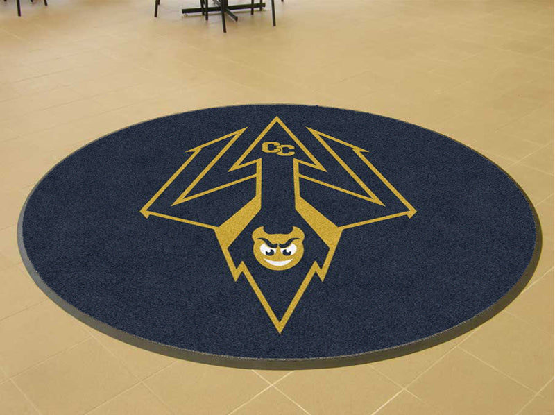 Charleston Collegiate Rug § 5 X 5 Rubber Backed Carpeted HD Round - The Personalized Doormats Company
