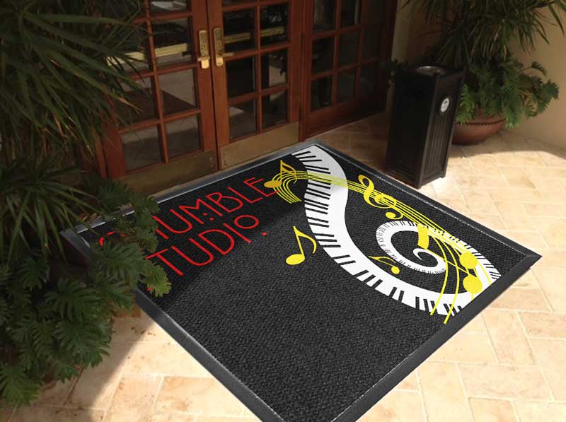 Ghumble studio 7.67 X 8 Luxury Berber Inlay - The Personalized Doormats Company