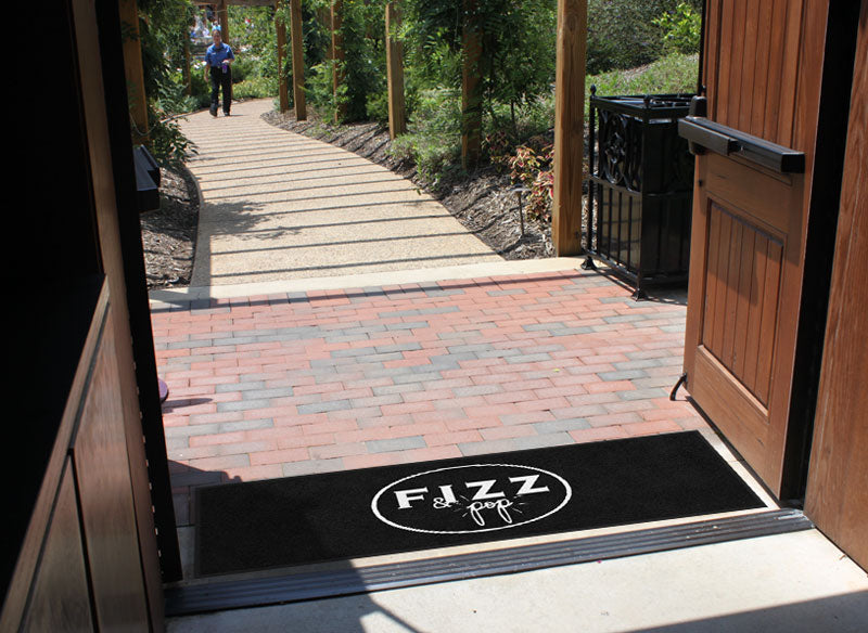 Fizz logo counter rug §