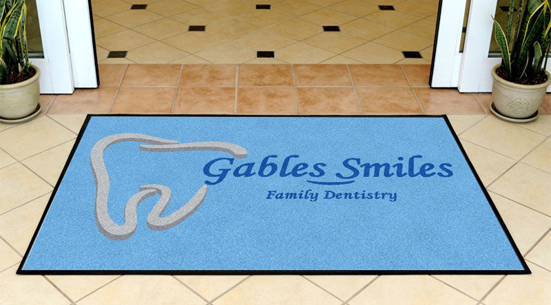 Gables Smiles 3 X 5 Rubber Backed Carpeted HD - The Personalized Doormats Company