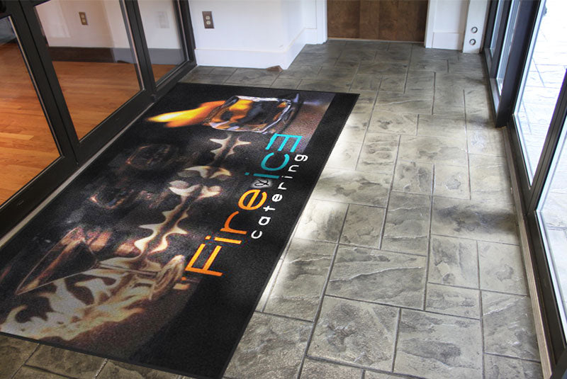 Fire & Ice Cartering § 6 x 10 Rubber Backed Carpeted - The Personalized Doormats Company