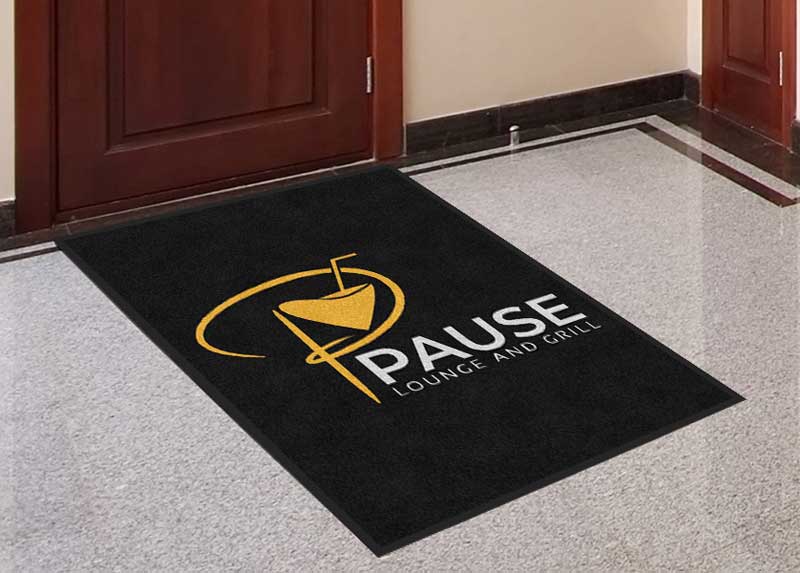 Pause Lounge and Grill
