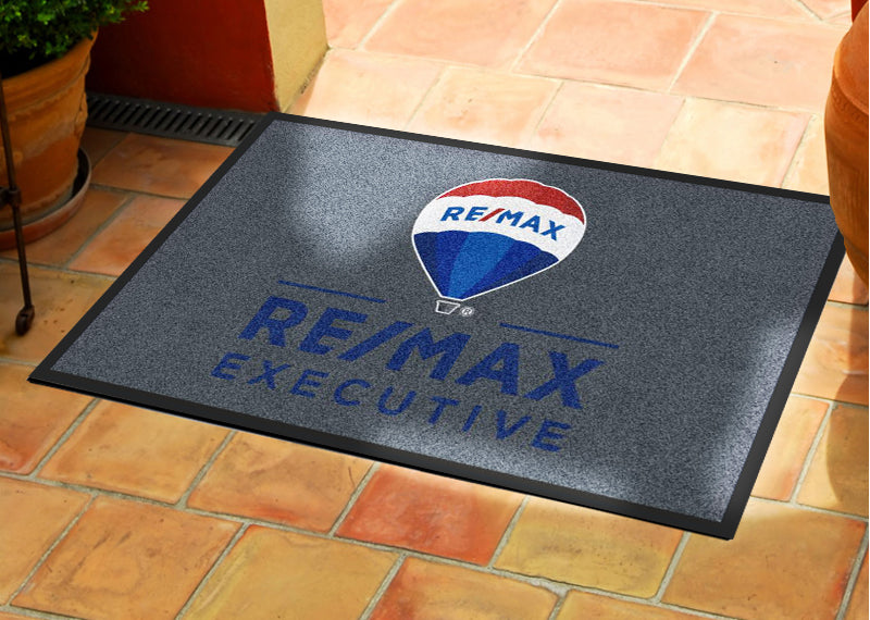 RE/MAX Executive Welcome Mat §